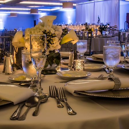 Crowne Plaza Hotel And Suites Pittsburgh South By Ihg Mt. Lebanon Exteriör bild