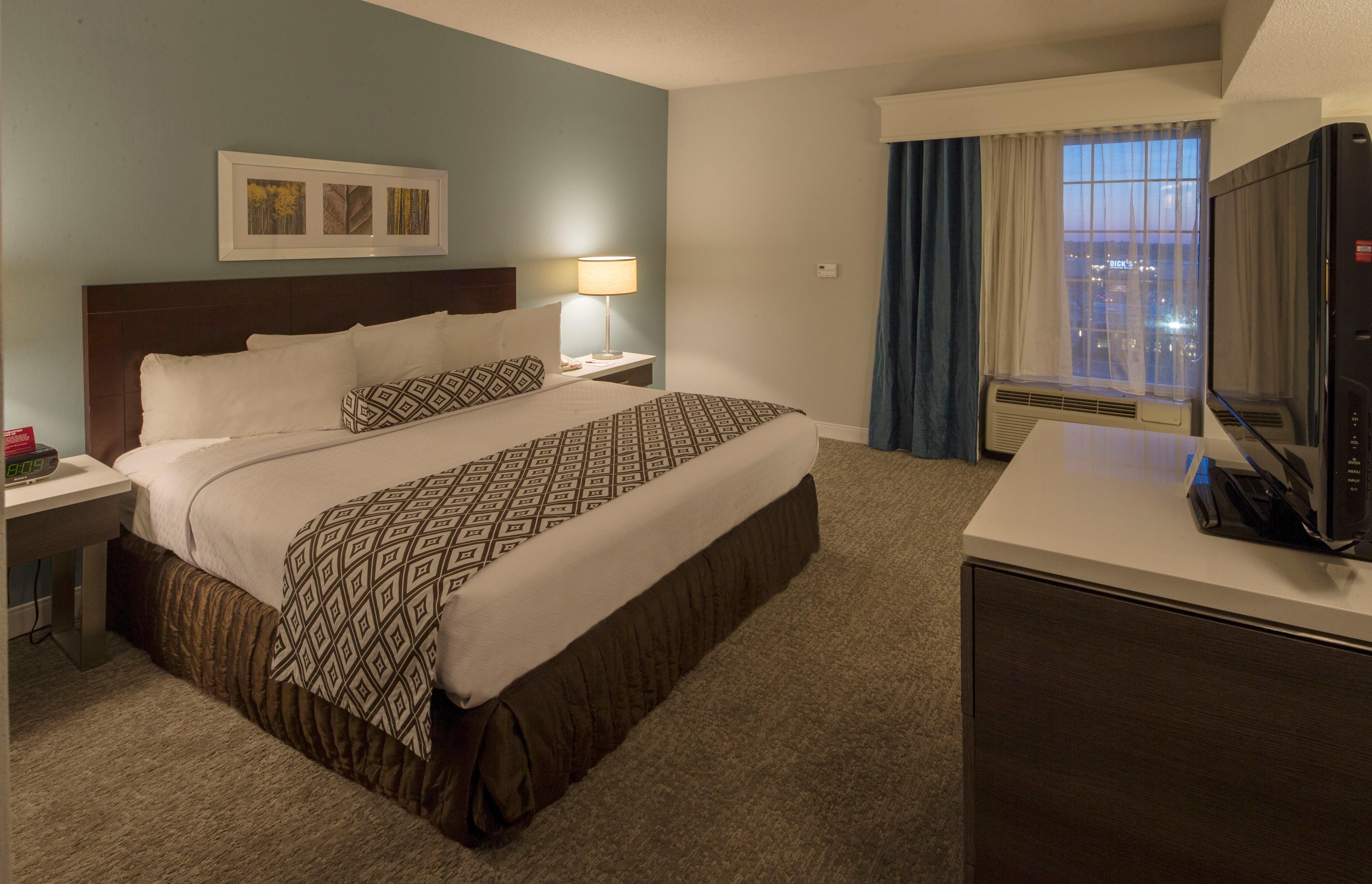 Crowne Plaza Hotel And Suites Pittsburgh South By Ihg Mt. Lebanon Exteriör bild